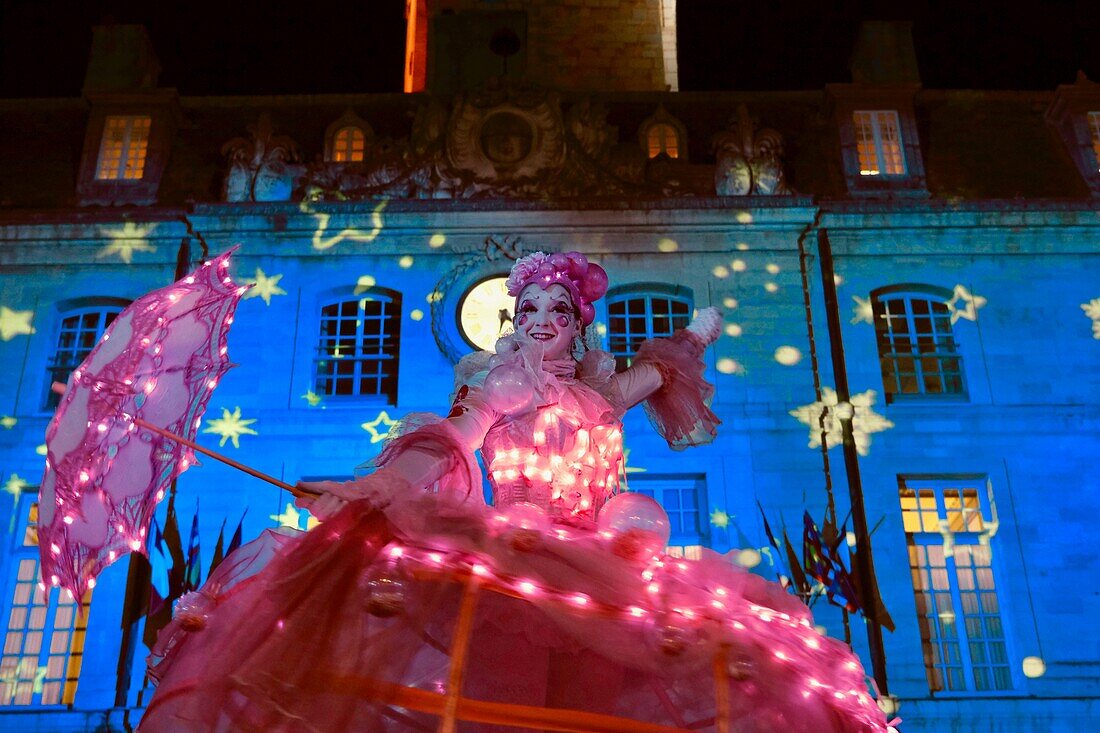 Frankreich, Cote d'Or, Dijon, von der UNESCO zum Weltkulturerbe ernanntes Gebiet, Weihnachtsbeleuchtung, Schloss der Herzöge von Burgund