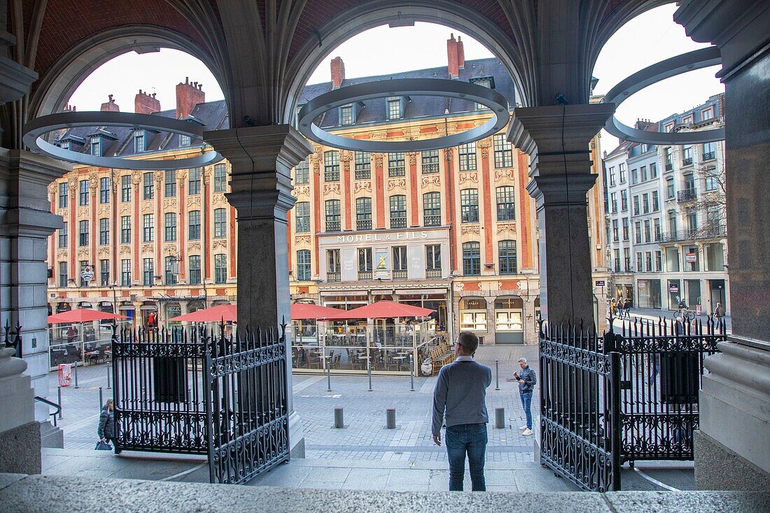 Frankreich, Nord, Lille, Theaterplatz, Rang von Beauregard von der Industrie- und Handelskammer aus gesehen