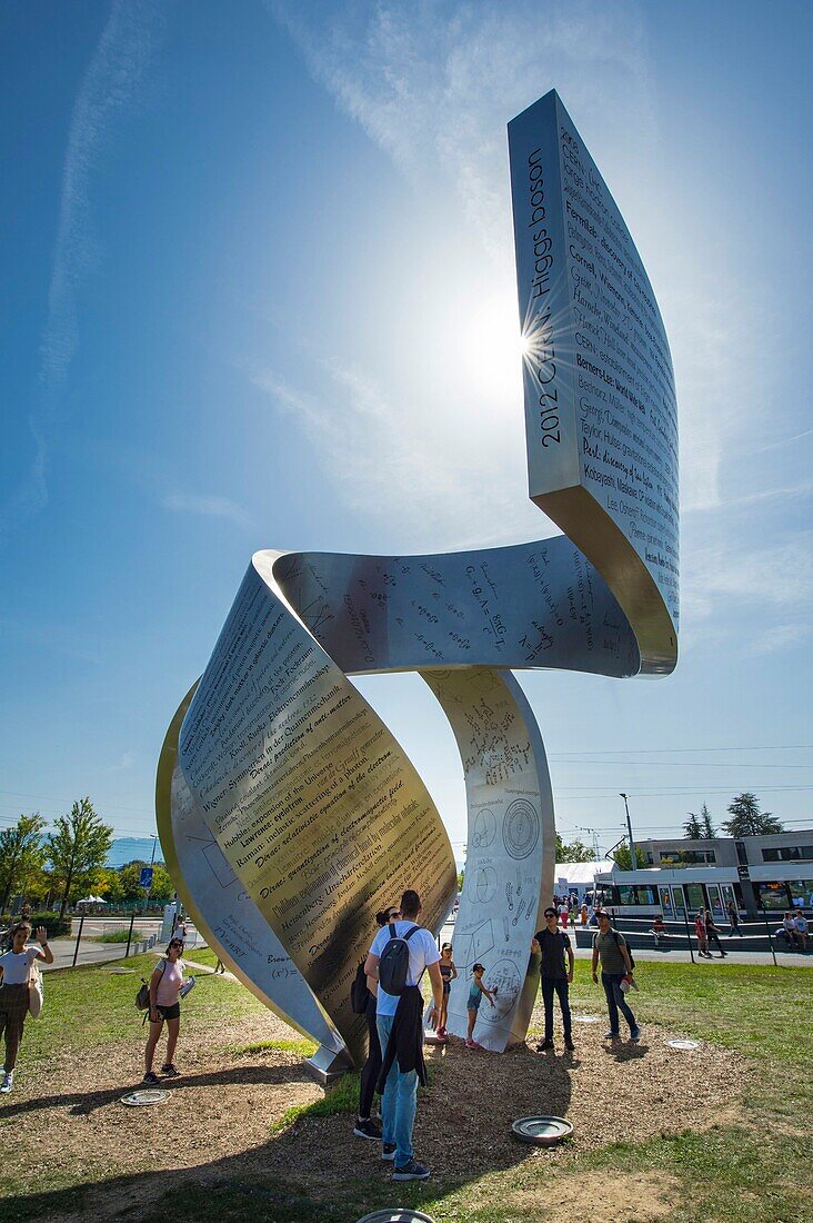 France, Switzerland, CERN, European Organization for Nuclear Research, open door, the sculpture Peregrination a l'infini by Canadian artist Gayle Hermick represents a ribbon 37 m long and 11 m high is installed in front of the globe museum , the sculpture pays homage to the great discoveries in physics through the ages