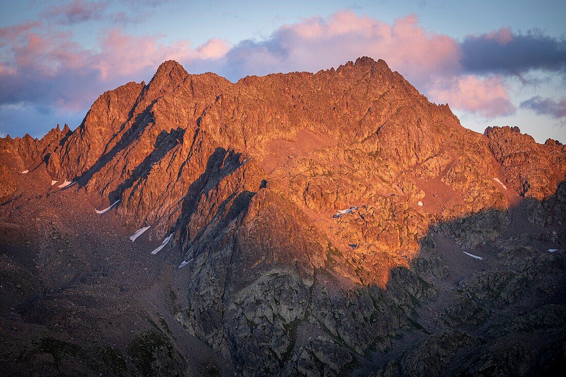 France, Alpes-Maritimes, Mercantour National Park, the Mont Vallonnet (2942m) and the Cimes de Vens (2955m)