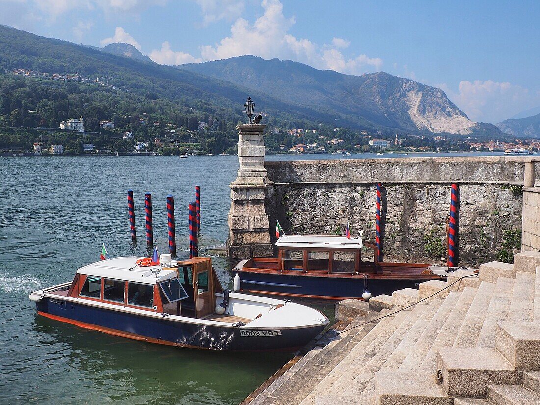 Italy, Piedmont, Fishermen's Islands