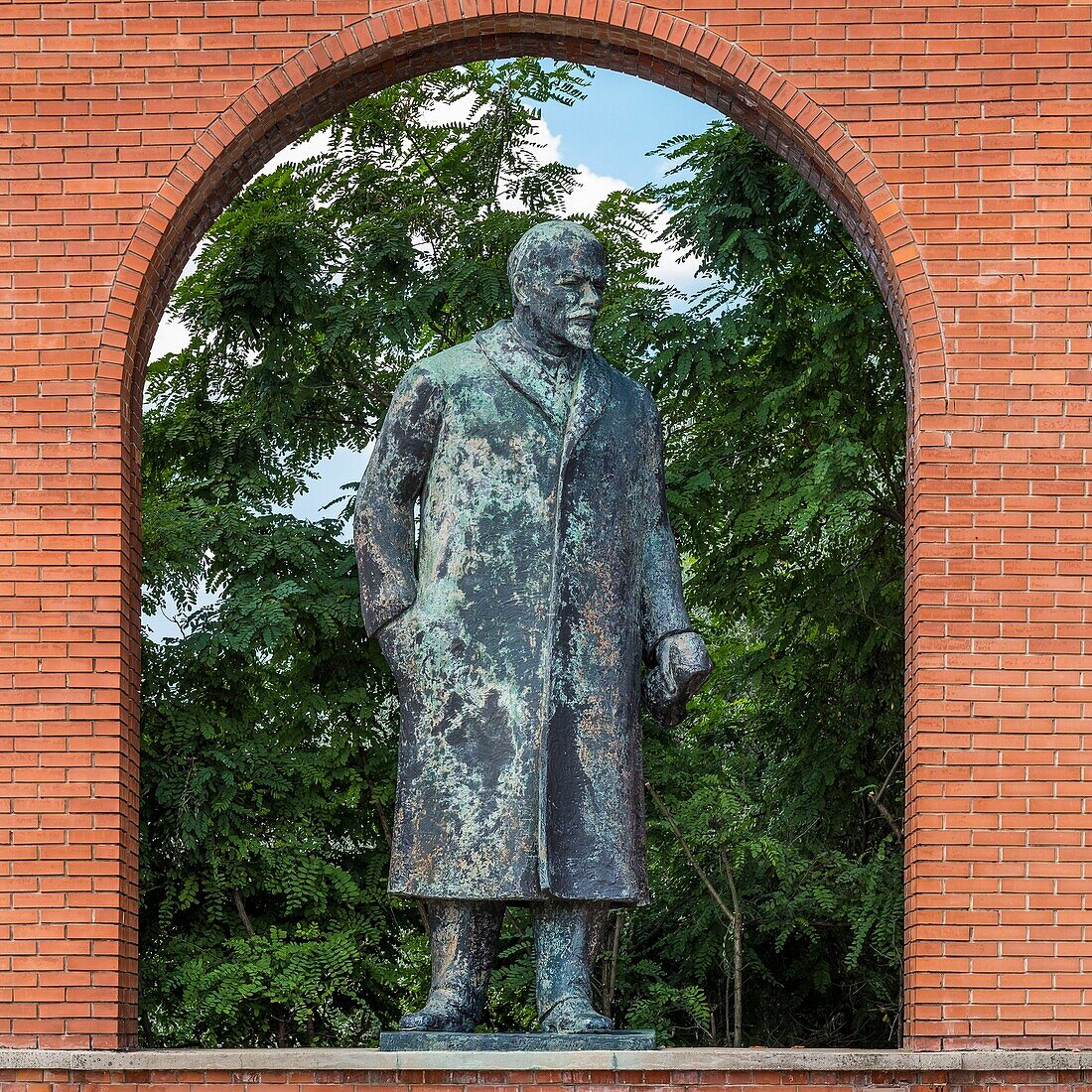 Ungarn, Zentralungarn, Budapest, Szobor-Park oder Memento-Park mit allen antiken Statuen, die zum Ruhm des Kommunismus in der ungarischen Hauptstadt errichtet wurden