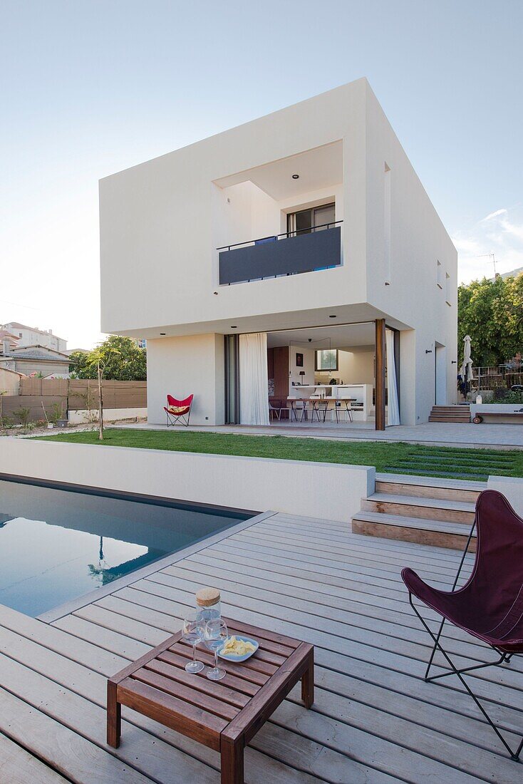 France, Toulon, House architects, Story: Pure harmony for an house's french architects couple