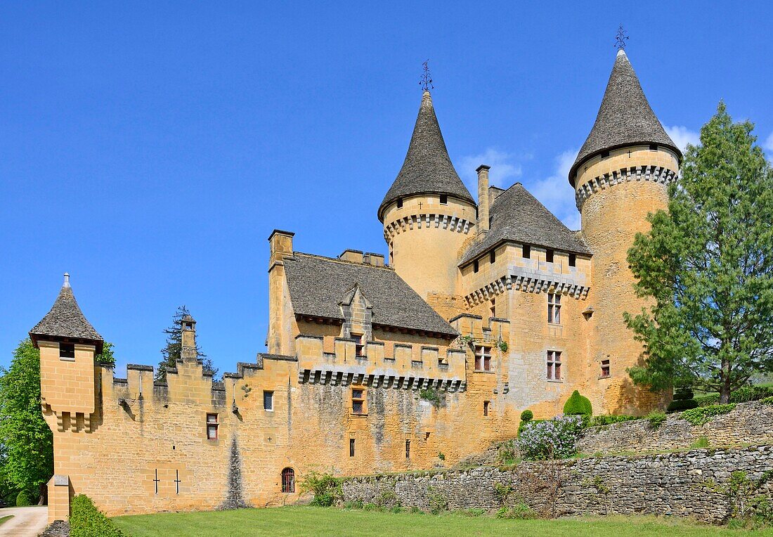 Frankreich, Dordogne, Perigord Noir, Dordogne-Tal, Marquay, Chateau de Puymartin, wiederaufgebaut nach dem Hundertjährigen Krieg