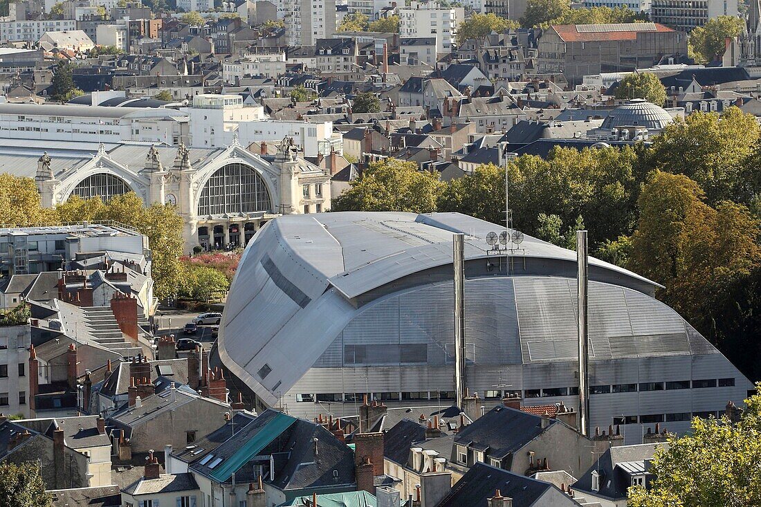 Frankreich, Indre et Loire, Loire-Tal, von der UNESCO zum Weltkulturerbe erklärt, Tours, Internationales Kongresszentrum Vinci von Jean Nouvel, Bahnhofsviertel