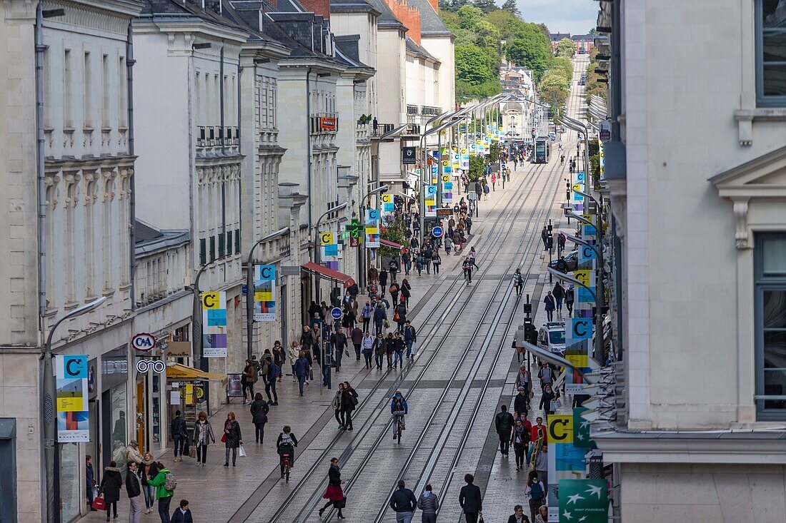 Frankreich, Indre et Loire, Loire-Tal, von der UNESCO zum Weltkulturerbe erklärt, Tours, Hauptstraße