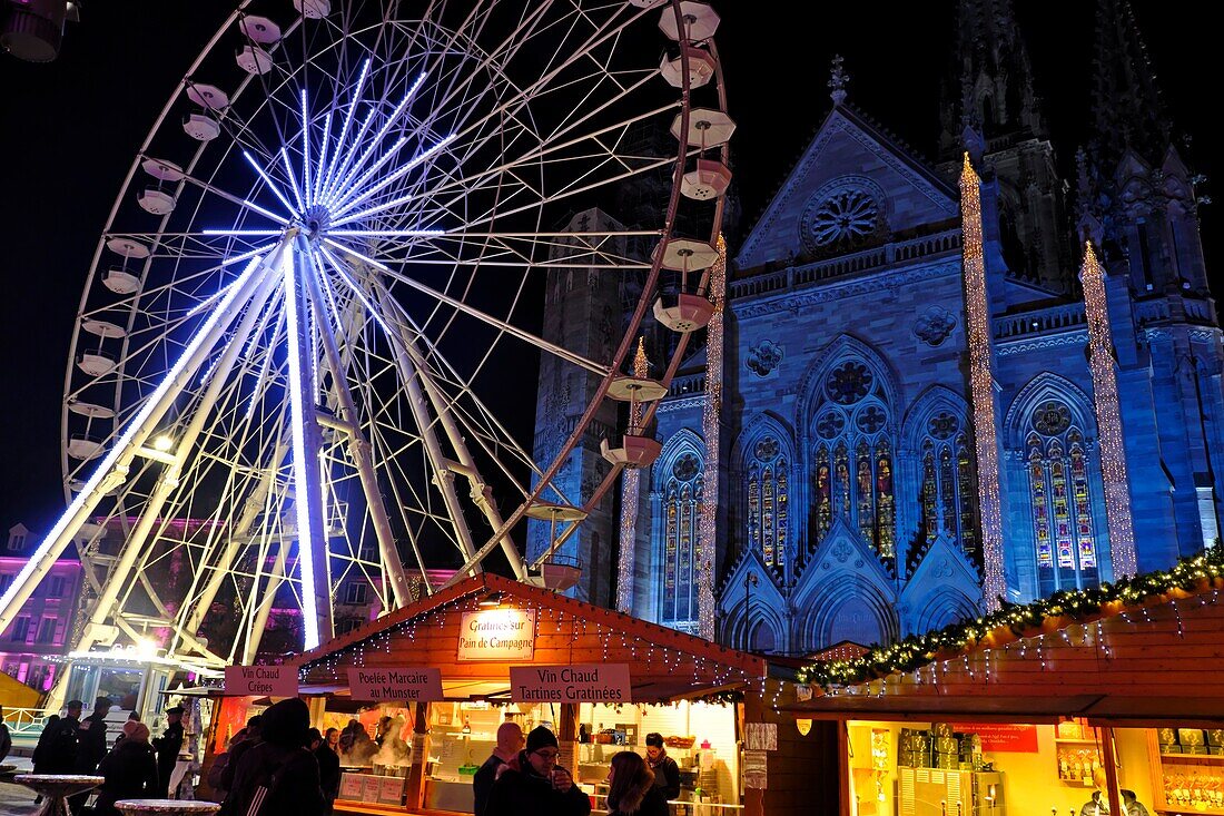 France, Haut Rhin, Mulhouse, Place de la Reunion, Saint Etienne temple, ferris wheel, Christmas Market