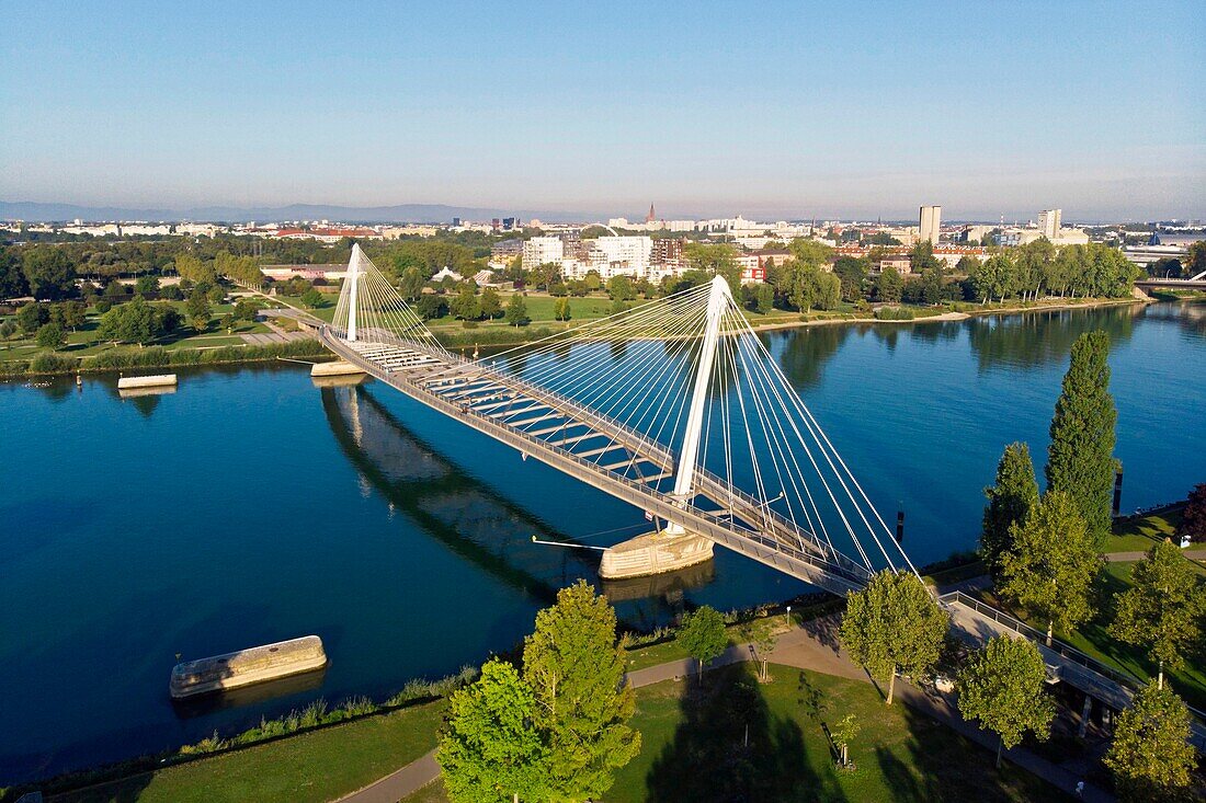 France, Bas Rhin, between Strasbourg and Kehl in Germany, the garden of Two Rivers, the Rhine, the Mimram bridge connecting the two parts of the garden (aerial view)