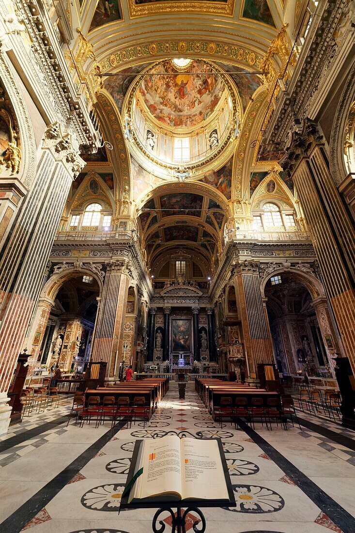 Italy, Liguria, Genoa, Piazza Matteotti, Palazzo Ducale, Chiesa Del Gesu church