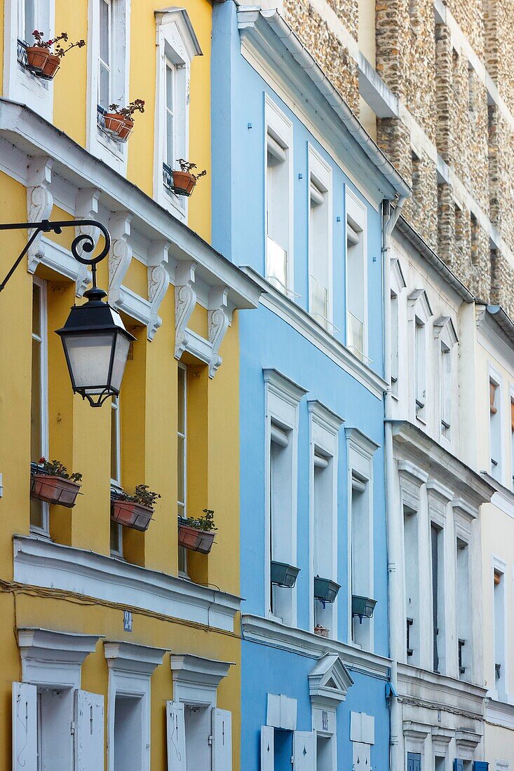 France, Paris, facade in rue Cremieux