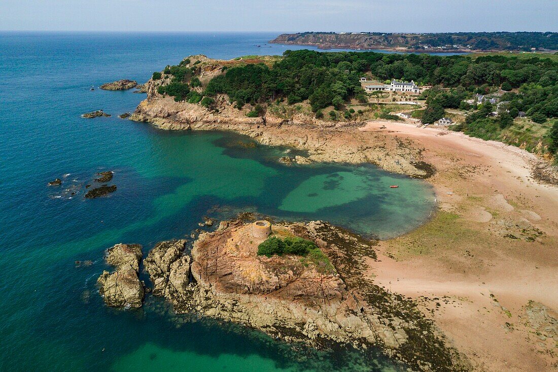 United Kingdom, Channel Islands, Jersey, parish of Saint Brelade, round defense tower on Guerdain Island (Janvrin's Tomb) in Portelet Bay, Martello tower built by the British in 1808 (aerial view)