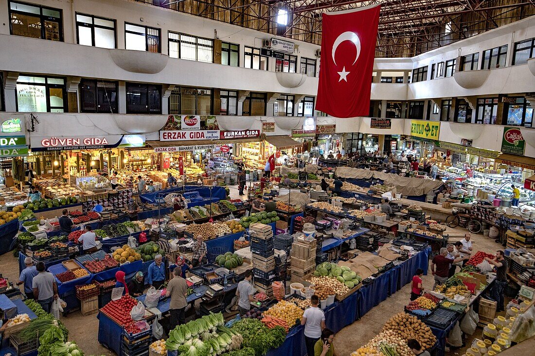 Turkey, Konya, fruit and vegetable market