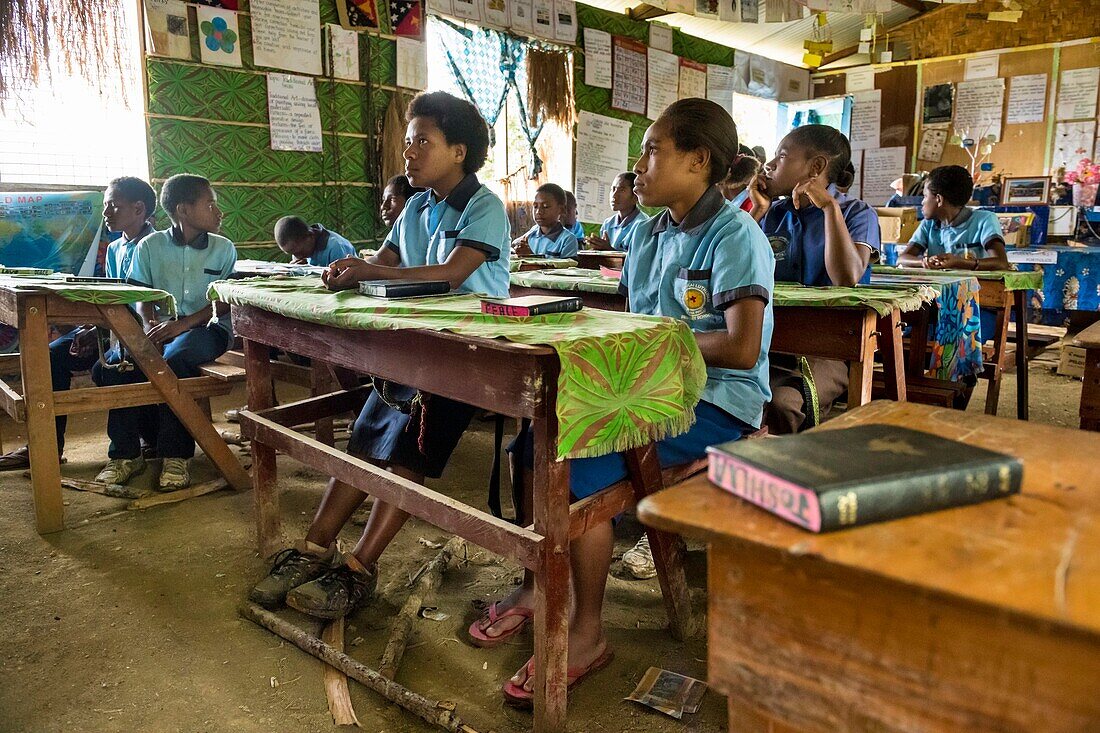 Papua-Neuguinea, Provinz Simbu, Dorf Kagaï, in einem Klassenzimmer der Schule