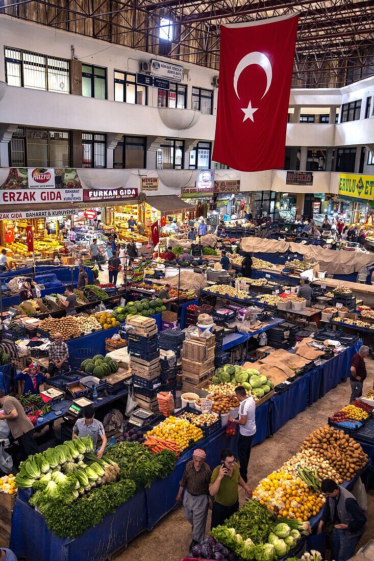 Turkey, Konya, fruit and vegetable market