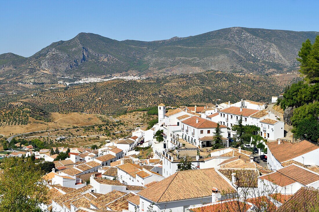 Spain, Andalucia, Cadix province, Zahara de la Sierra, Sierra de Grazalema Natural Parc, general view of the village, Ruta de los Pueblos Blancos (white villages road), San Juan de Letran chapel