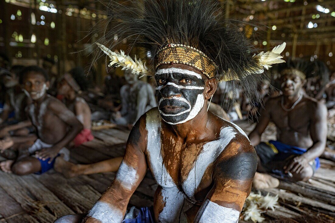 Indonesia, Papua, Asmat district, Per village, pole ceremony