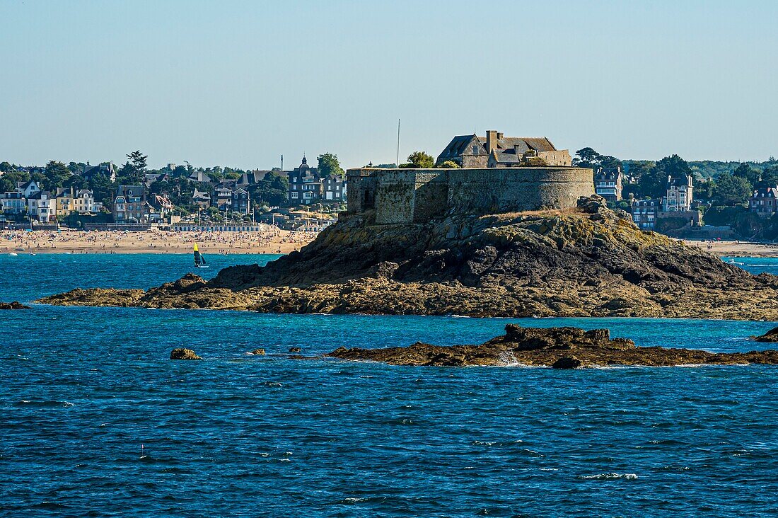 France, Ille et Vilaine, Cote d'Emeraude (Emerald Coast), Dinard, Notre Dame d'Emeraude church in Prieuré bay,