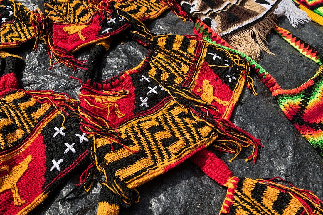 Papua New Guinea, National Capital District Province, Port Moresby, Waigani District, Port Moresby Theater, Monthly Craft Market, traditionnal string bags called Bilum