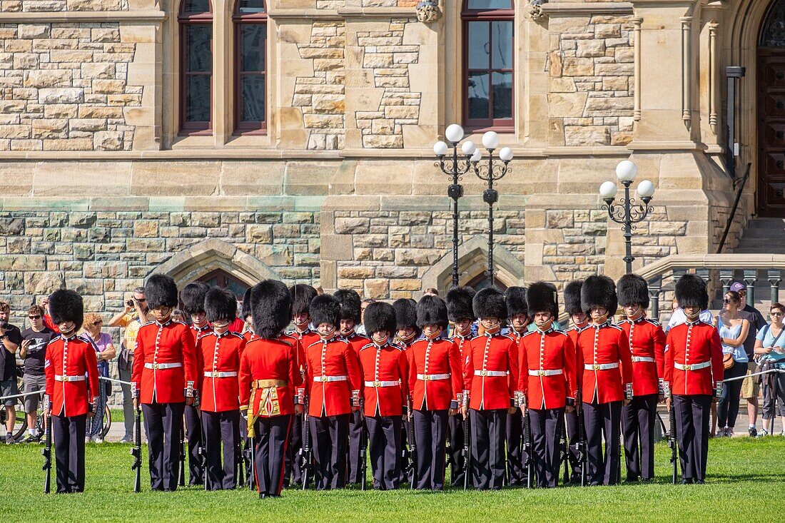 Canada, Ontario province, Ottawa, Parliament Hill, Changing of the Guard