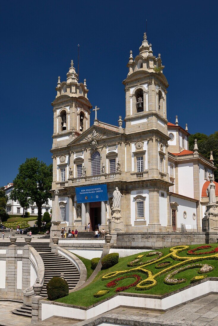 Portugal,Region Minho,Braga,Heiligtum Bom Jesus do Monte,das von der UNESCO zum Weltkulturerbe erklärt wurde,zugänglich über eine Haupttreppe mit 600 Stufen,die Via Sacra,bestehend aus der Treppe der fünf Sinne und der Treppe der drei Tugenden