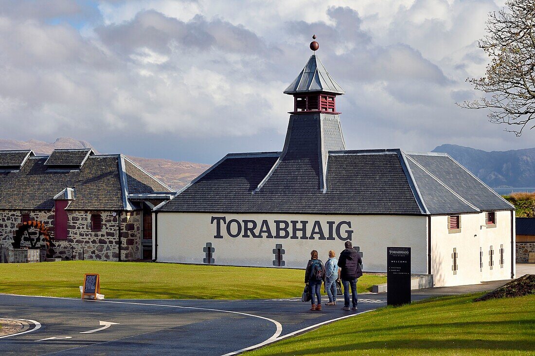 Vereinigtes Königreich,Schottland,Highlands,Hebriden,Isle of Skye,Teangue,Torabhaig Whisky-Brennerei