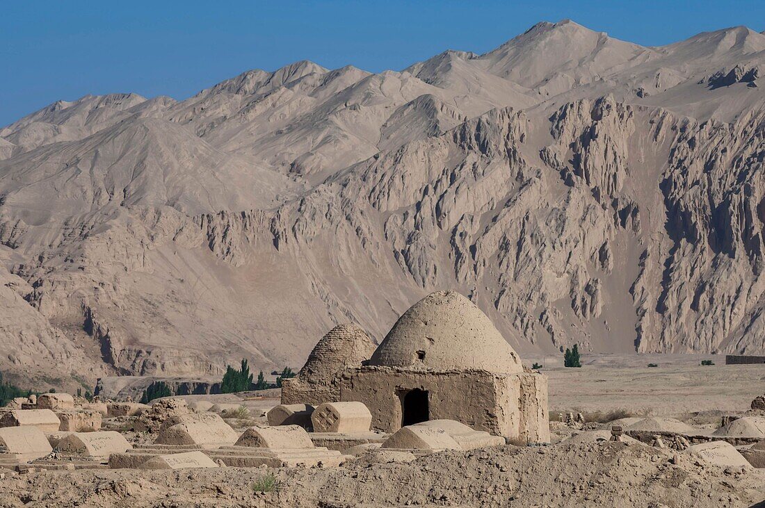 China, Xinjiang autonomous region, Turfan or Turpan, Uighur tumbs and mausoleums