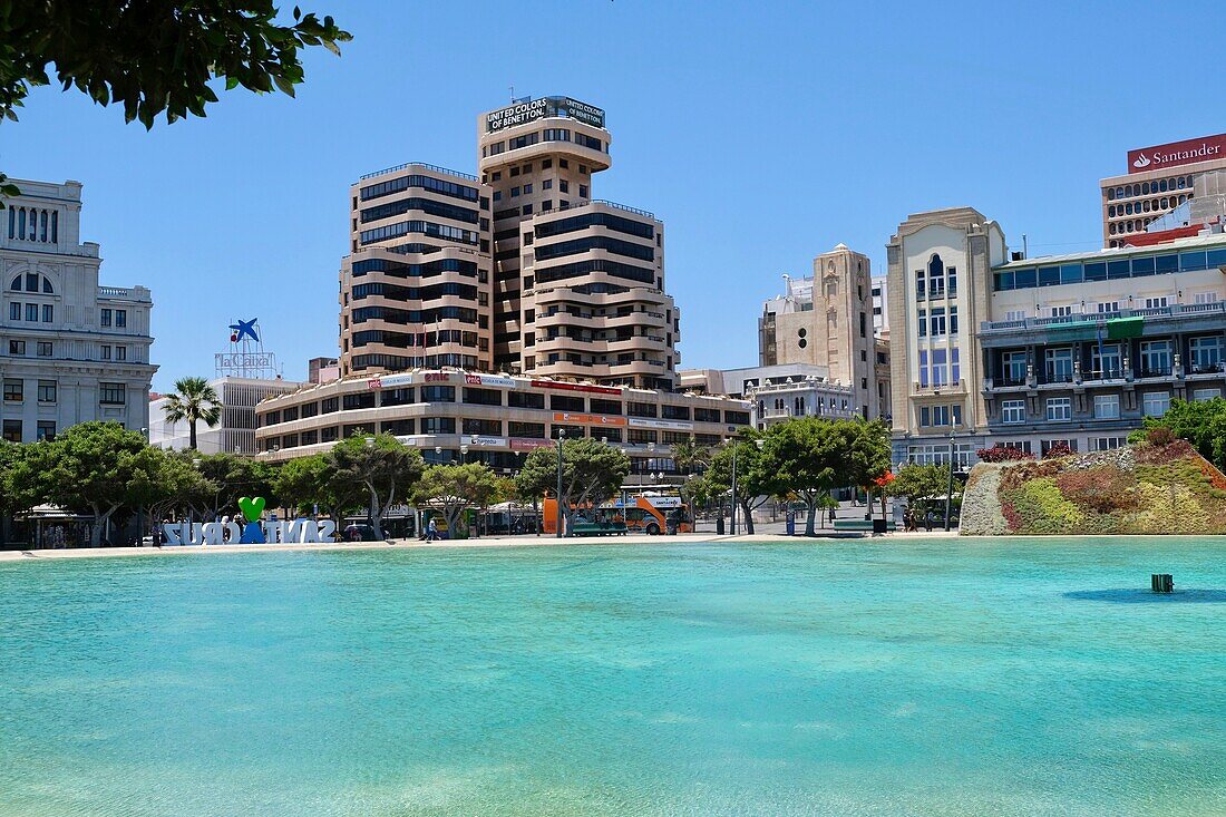 Spain, Canary Islands, Tenerife Island, Santa Cruz de Tenerife, Plaza de Espana