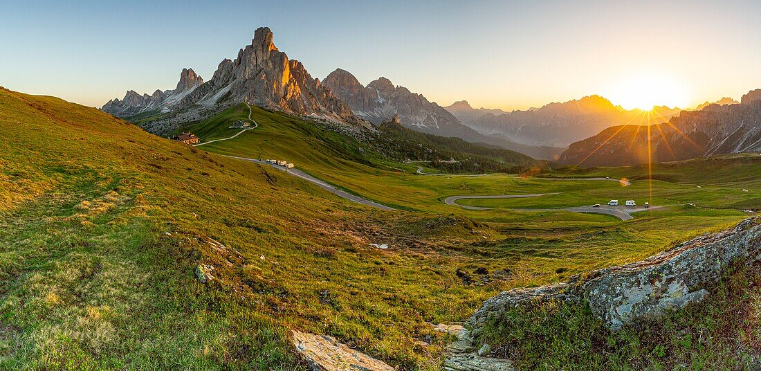 Italien,Venetien,Provinz Belluno,Dolomiten,UNESCO-Welterbe,Passo Giau oder Santa-Lucia-Pass (2462 m)