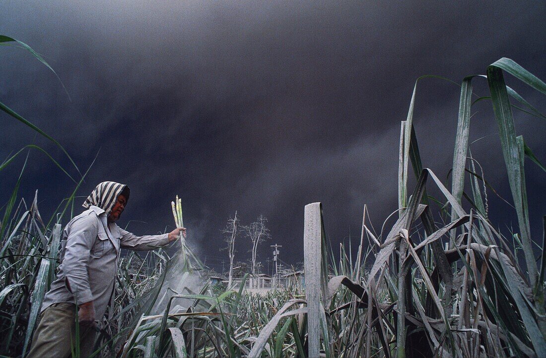 Philippines, Luzon Island, Pinatubo Volcano, 1991 Eruption of Pinatubo Volcano and Evacuation