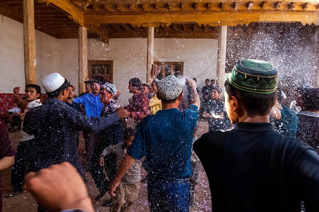 China,Autonome Region Xinjiang,Kashgar,Uighurische Hochzeit