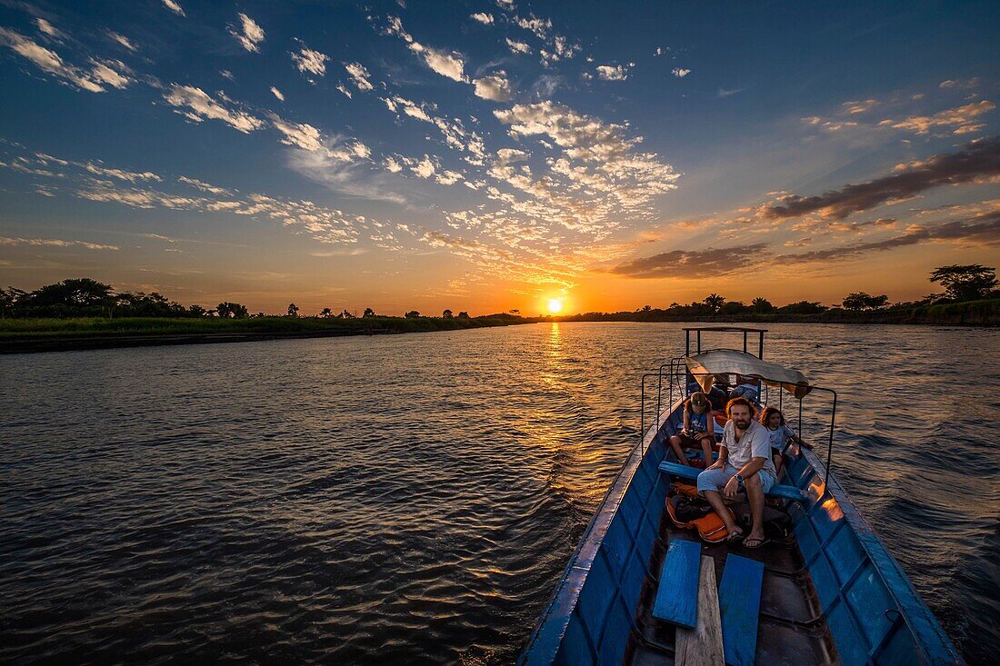 Colombia, Bolivar, Santa Cruz de Mompox, registered World Heritage by UNESCO, excursion on the rio Magdalena