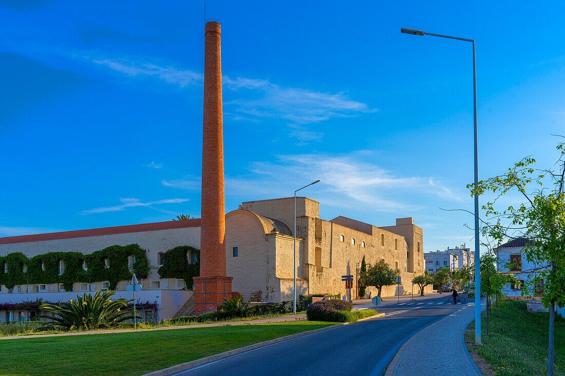 Former Convent das Bernardas, founded in 1509 and transformed into a residence based on a project by Eduardo Souto Moura, Tavira, Algarve, Portugal, Europe