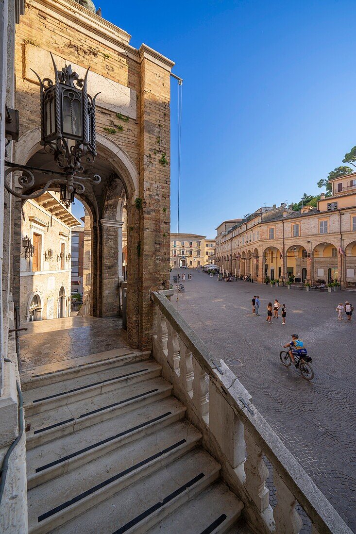 Piazza del Popolo, Fermo, Ascoli Piceno, Marche, Italy, Europe