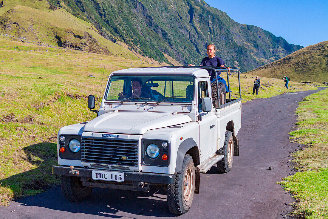 Touristenfahrzeug auf Tristan da Cunha,dem entlegensten bewohnten Ort der Erde,Tristan da Cunha,Südatlantik