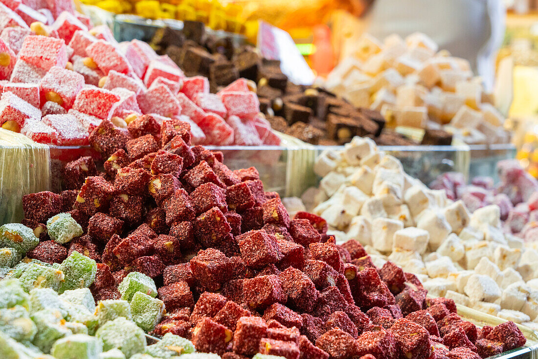 Detail of sweet Turkish dessert lokum (Turkish delight), Egyptian Bazaar (Spice Bazaar Market), Istanbul, Turkey, Europe