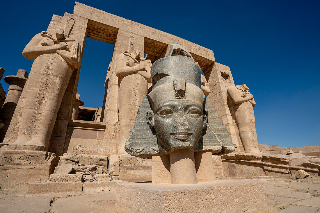 Der Tempel von Ramses II (Das Ramesseum),UNESCO-Welterbe,Theben,Luxor,Ägypten,Nordafrika,Afrika