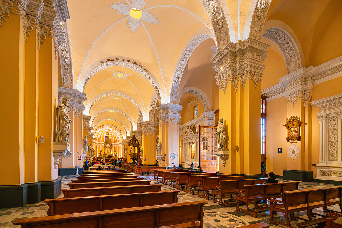 Interior of Basilica Cathedral of Arequipa, UNESCO World Heritage Site, Arequipa, Peru, South America