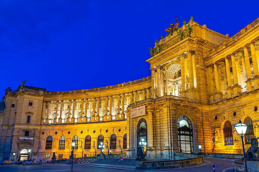 Hofburg in der Abenddämmerung,UNESCO-Weltkulturerbe,Wien,Österreich,Europa