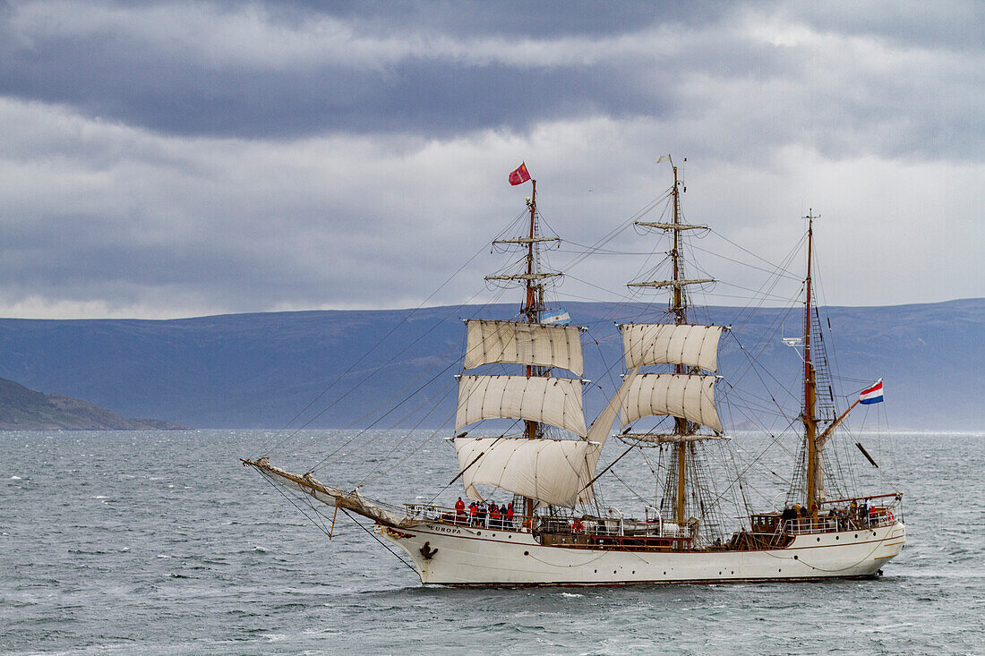 Expeditionsschiff Europa auf der Fahrt von Ushuaia,Argentinien zur Antarktischen Halbinsel in der Antarktis,Südpolarmeer,Polargebiete