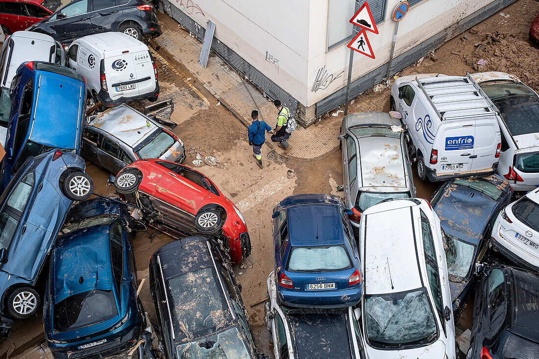 Effects of the DANA floods of October 29, 2024, in Ausias March street, Alfafar, Comunidad de Valencia, Spain