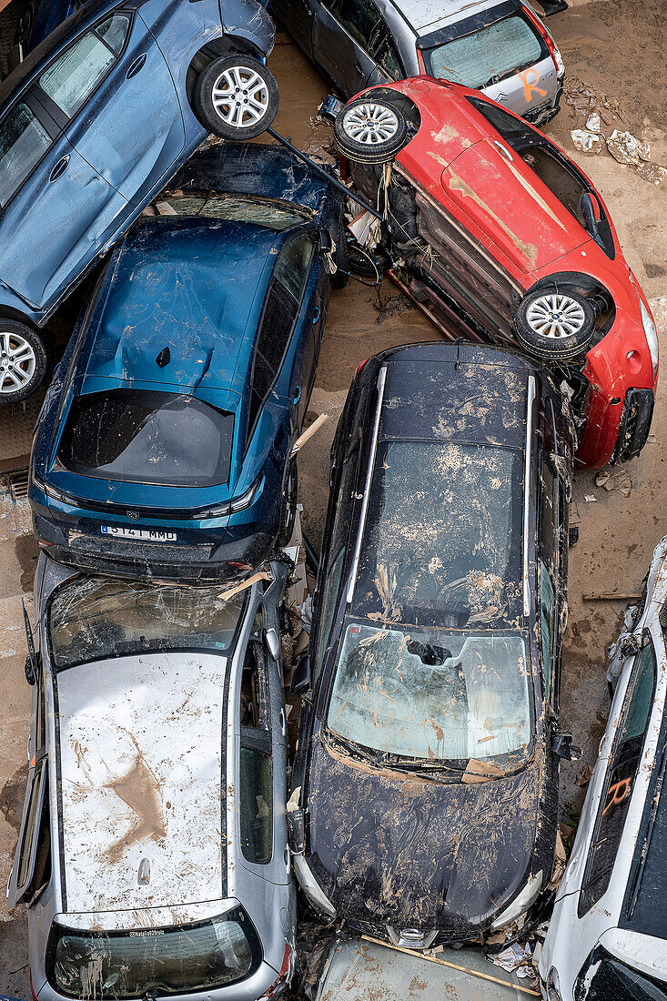 Effects of the DANA floods of October 29, 2024, in Ausias March street, Alfafar, Comunidad de Valencia, Spain