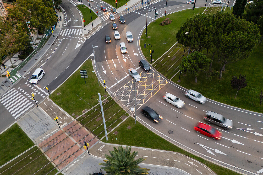 Aerial view of a roundabout in Zaragoza, Spain