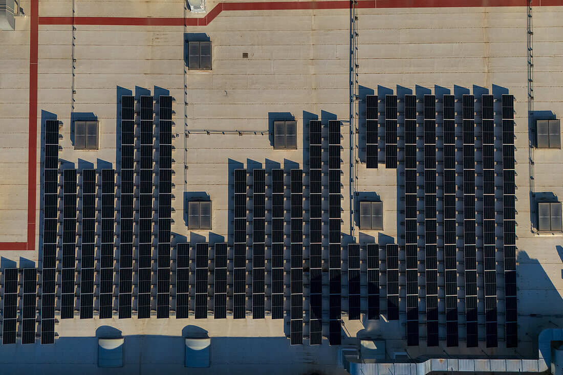 Solar panels on top of a shopping center store