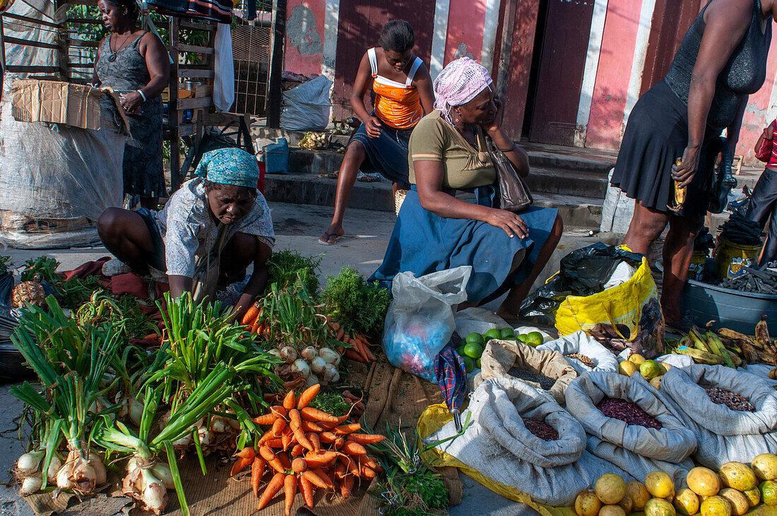 Local market and houses in the historic colonial old town, Jacmel city center, Haiti, West Indies, Caribbean, Central America