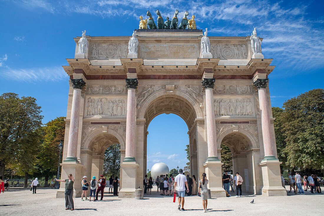 Arc de Triomphe du Carrousel, Paris France.