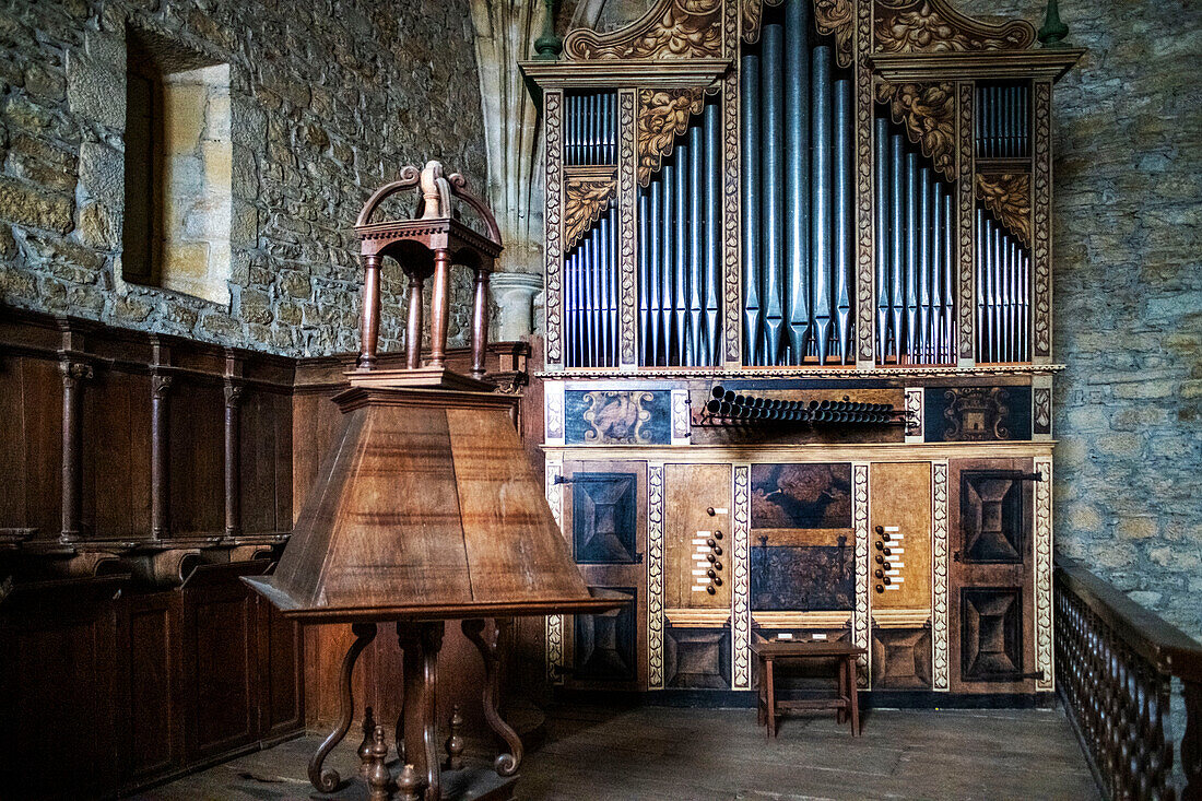 Ziortza-Bolibar, im Inneren des Klosters Zenarruza auf dem Camino del Norte, spanischer Pilgerweg nach Santiago de Compostela, UNESCO-Weltkulturerbe, Baskenland Euskadi, Spanien