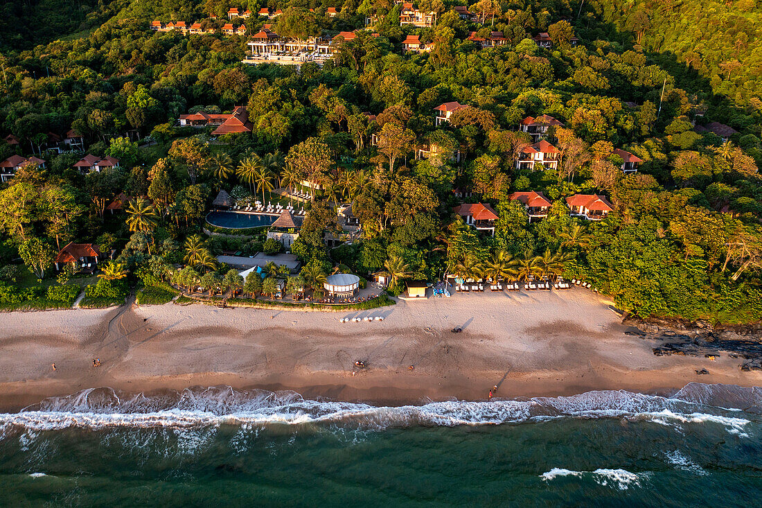 Strand des Luxushotels Pimalai Resort, Kantiang Beach, Ko Lanta oder Koh Lanta Insel, Krabi, Thailand, Asien