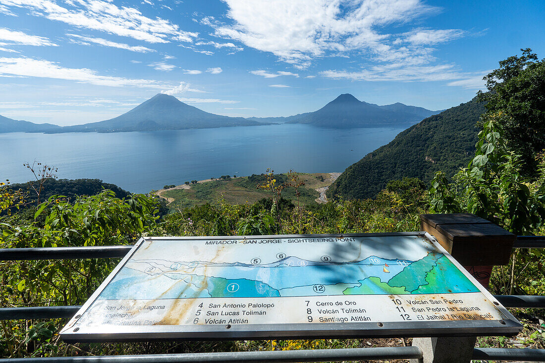 Aussichtspunkt am Atitlan-See, Guatemala