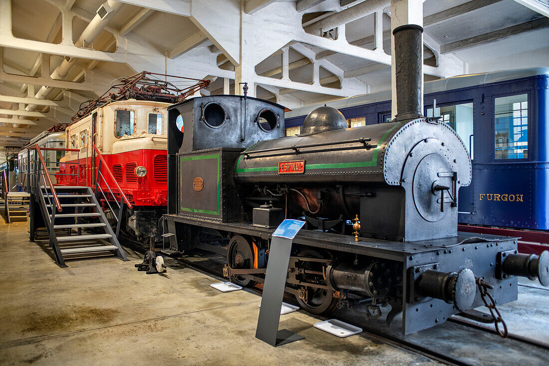 Das Baskische Eisenbahnmuseum, das sich in den Garagen und Werkstätten der ehemaligen Urola-Eisenbahn in Azpeitia, Gipuzkoa, Euskadi, Baskenland, Spanien, befindet.