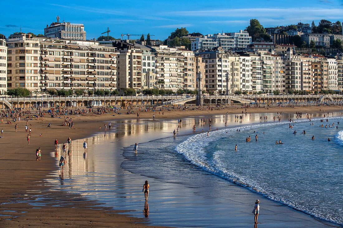 Landscape view over Playa de La Concha beach in San Sebastian, Gipuzkoa, Donostia San Sebastian city, north of Spain, Euskadi, Euskaerria, Spain.